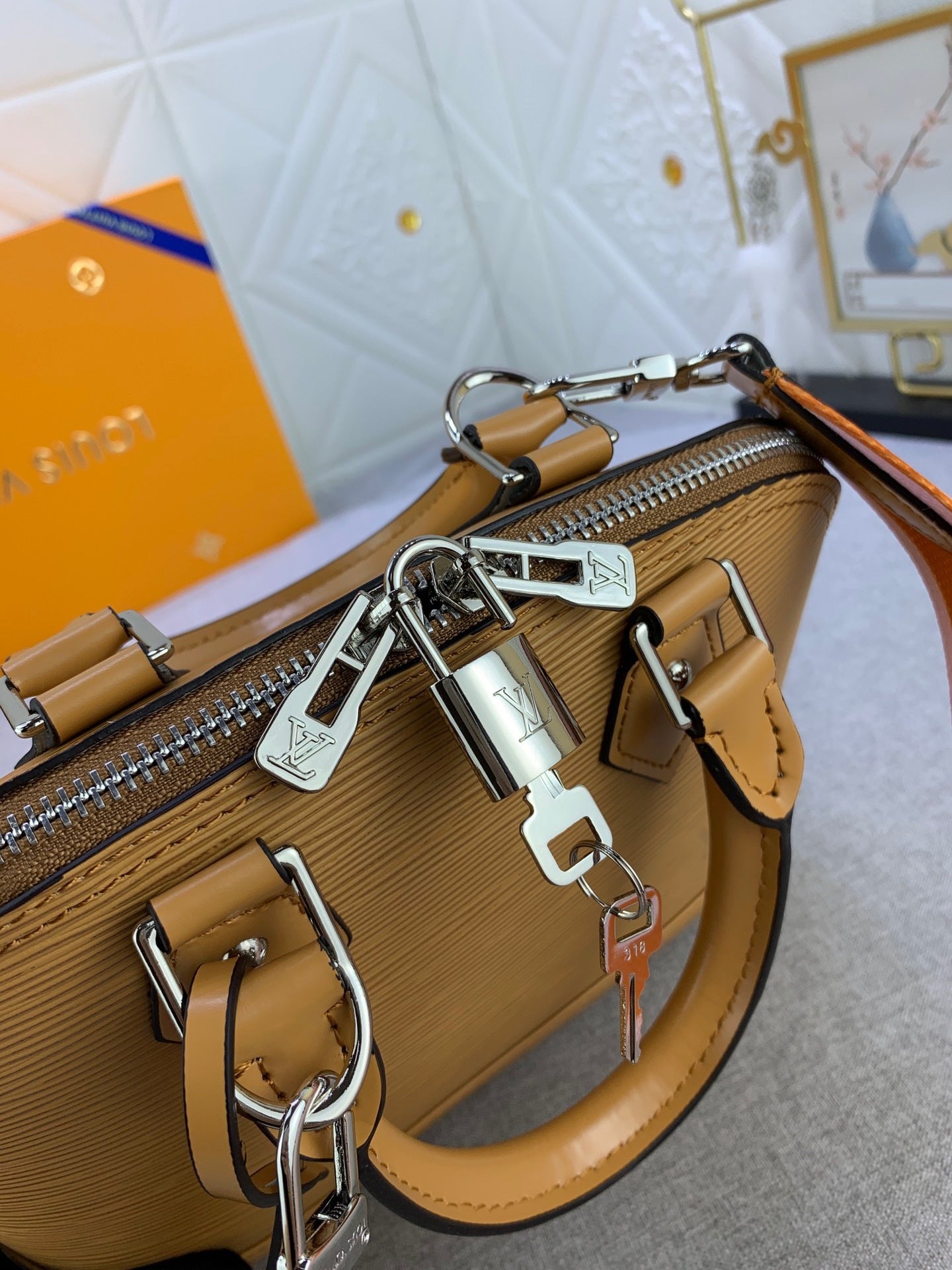 Royal Signature Dome Satchel