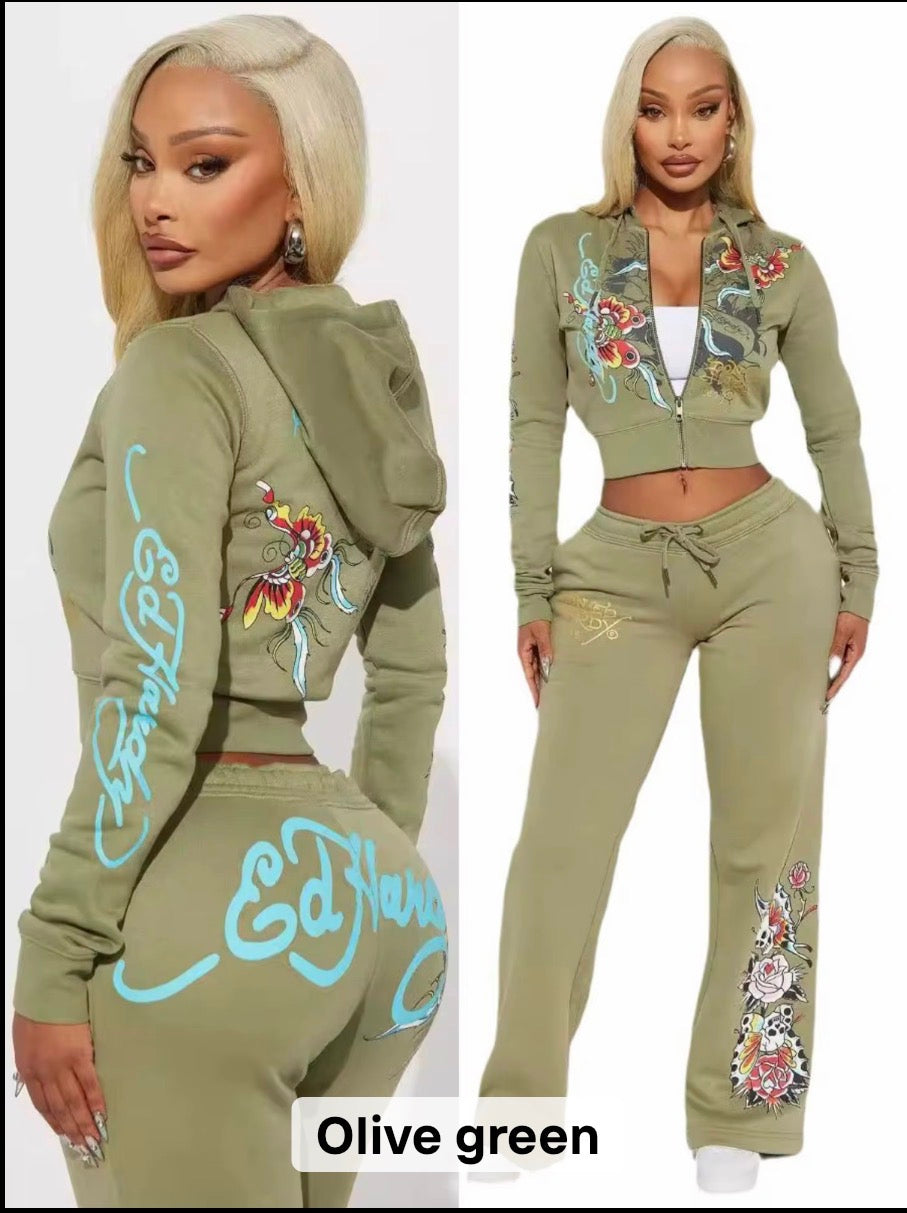 Tokyo Muse Graphic Lounge Set
