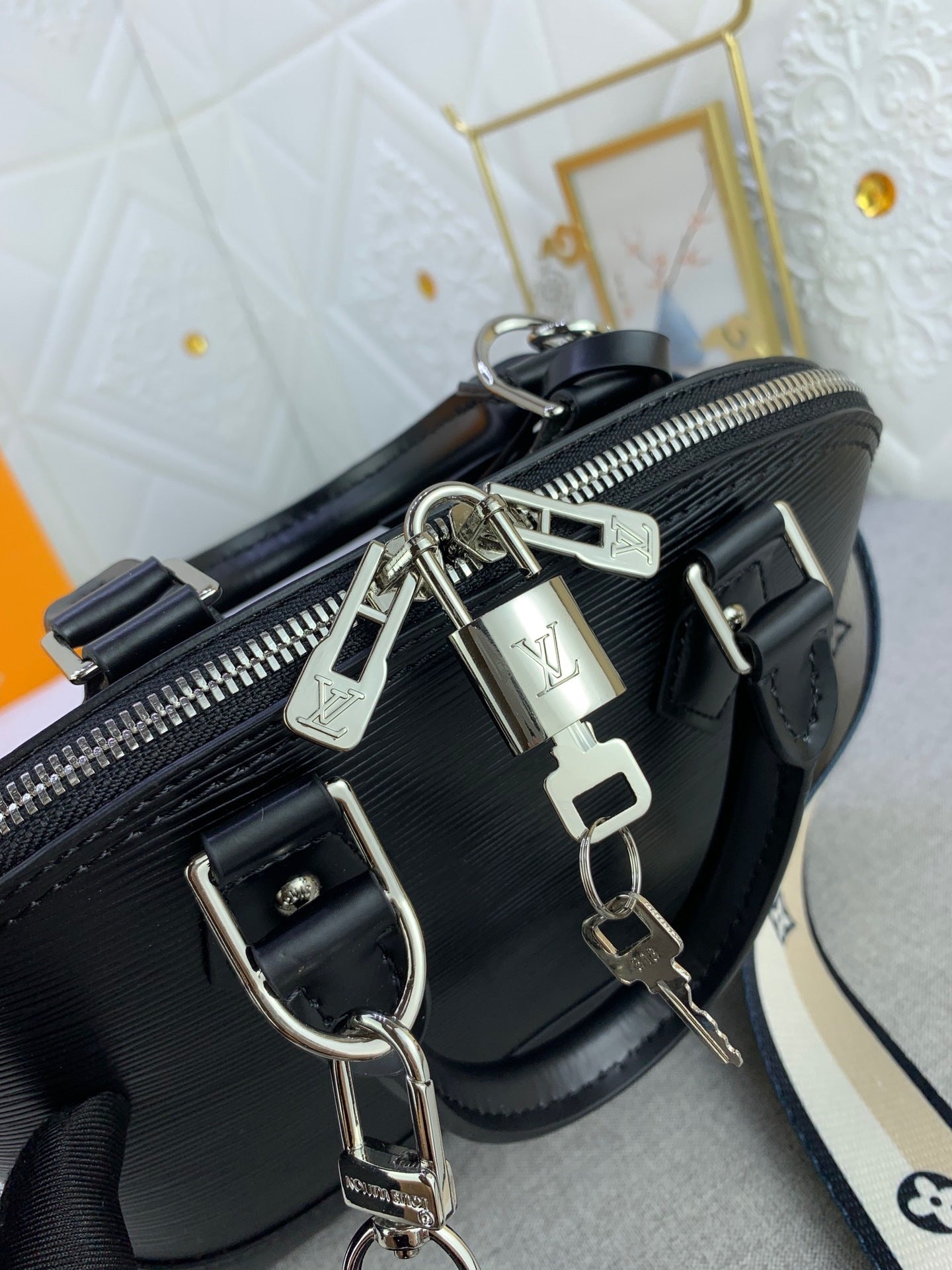 Royal Signature Dome Satchel