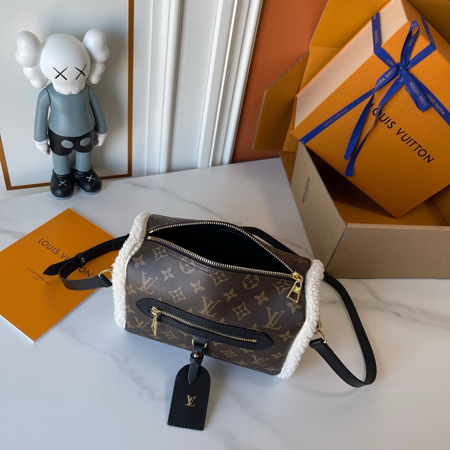 Royal Cozy Luxe Crossbody