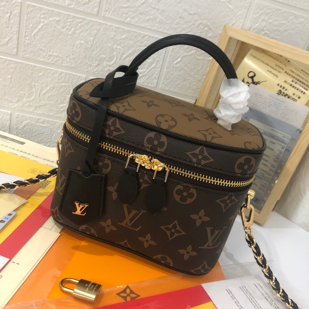 Royal Beauty Vanity Bag