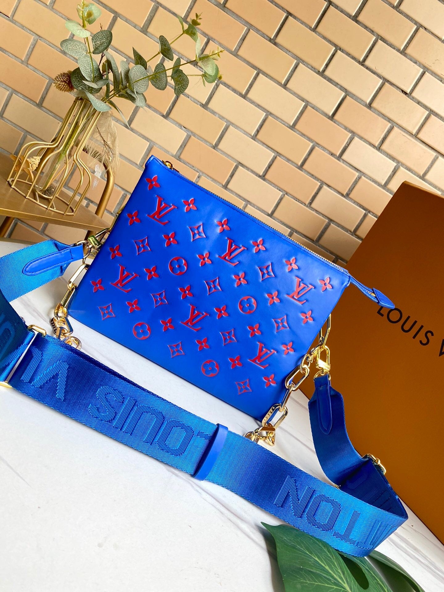 The Royal Pop Luxe Crossbody