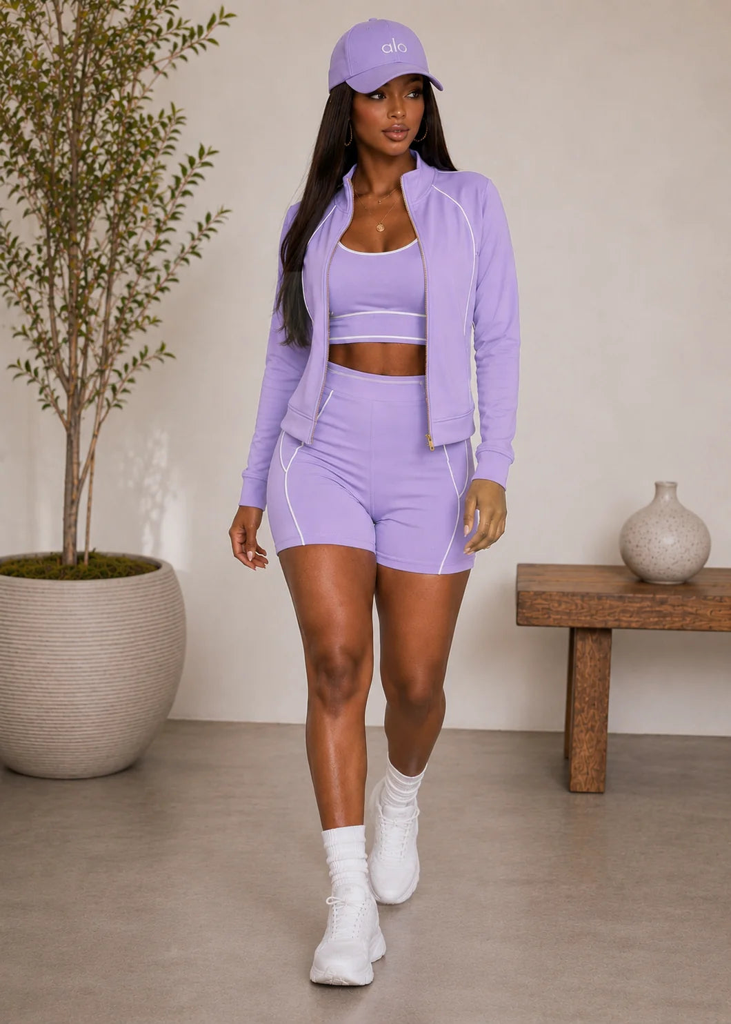Royal SPORT BRA & SHORTS WITH JACKET SET